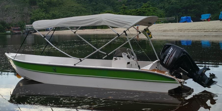 Aluguel de Lancha Vitare 190 em Ilhabela