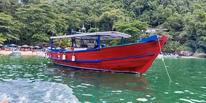 Aluguel de Barco em Ilhabela